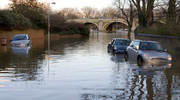 Severn Trent customers cut off as extreme weather causes disruption