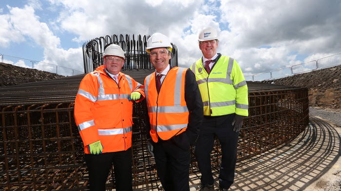 Davey hails Vattenfall windfarm contracts for British business