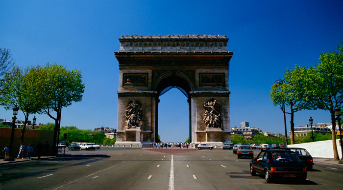 COP21 Monday review: Energy pledges hit the headlines