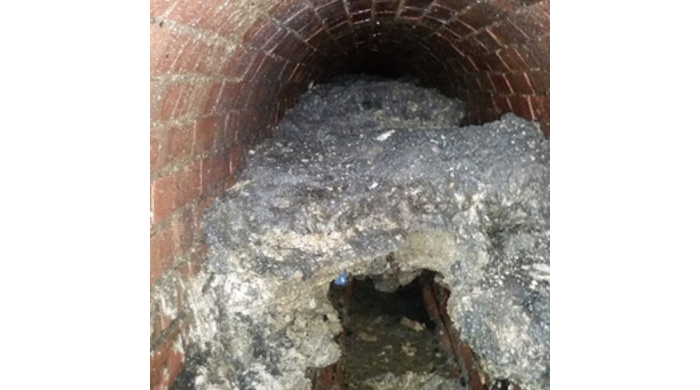 Thames tackles festive fatberg