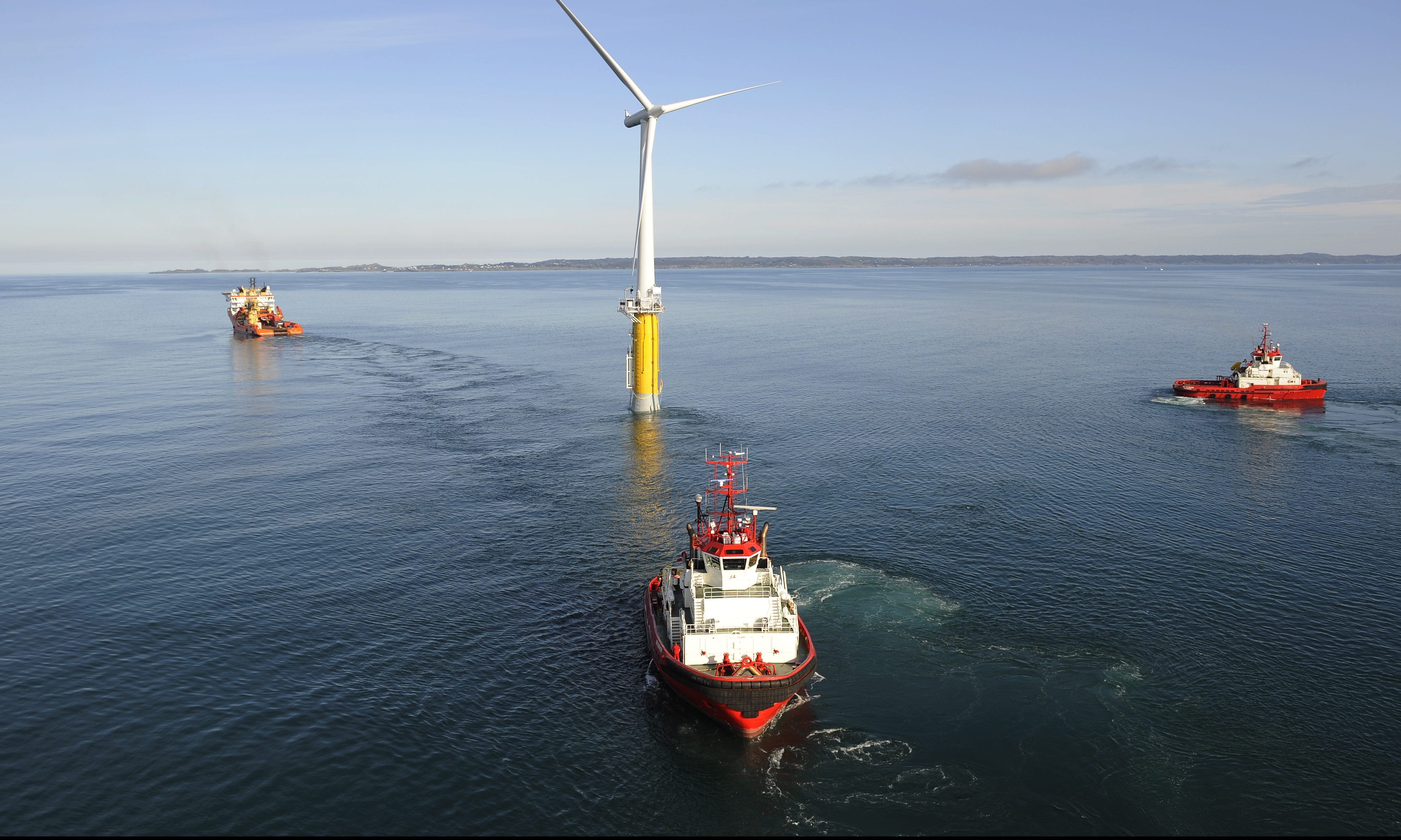 Kwarteng signals raised floating wind power target