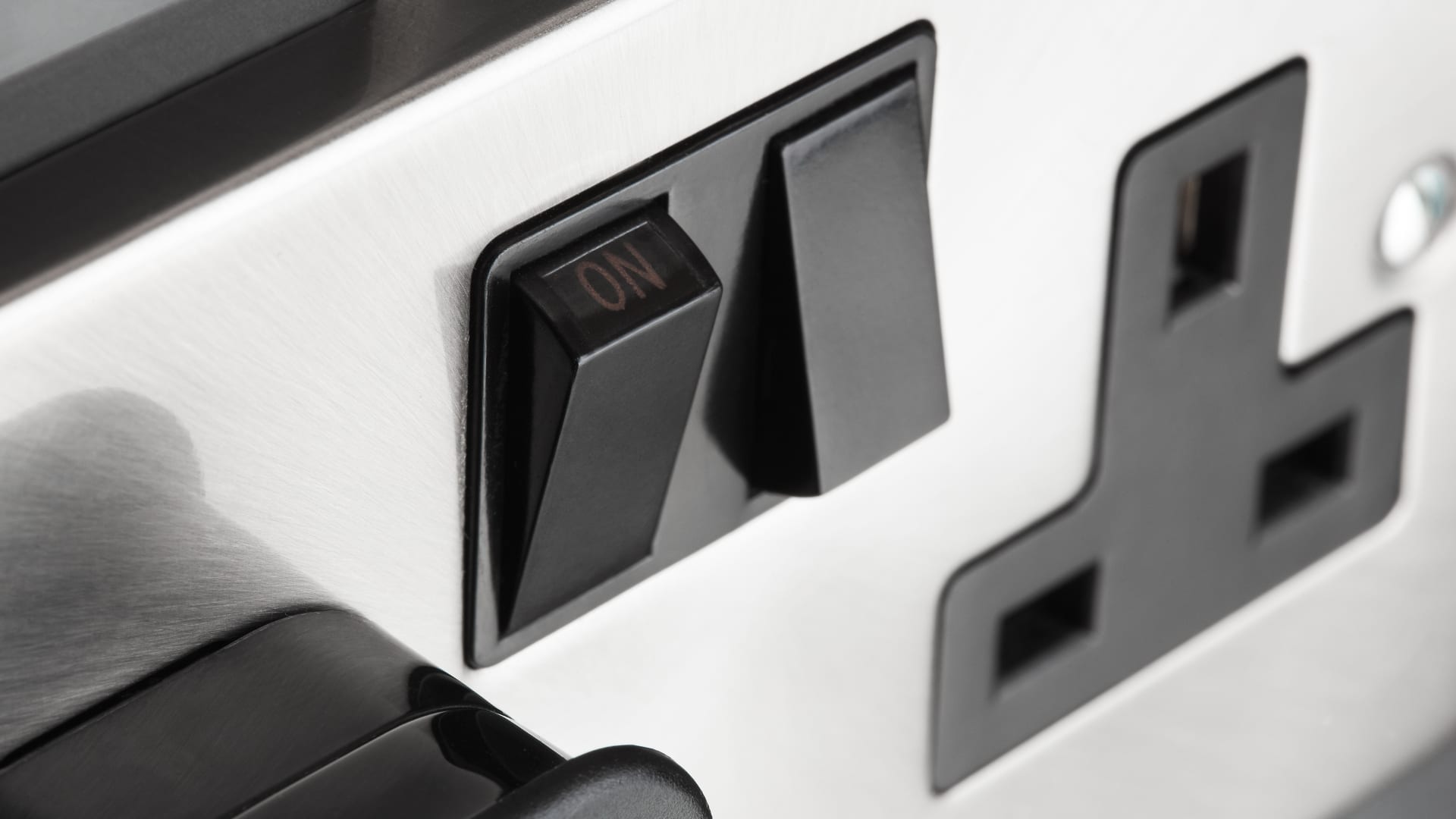 Autoswitching service ceases trading
